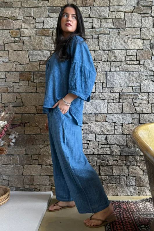 Loom & Thread Pin Tuck Blouse Washed Denim /40=